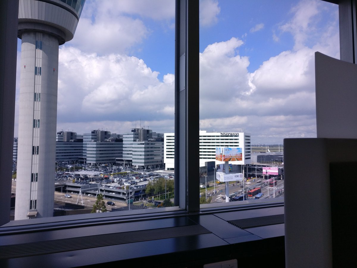 ThinkDippy's tweet image. #ViewFromTheOffice #Schiphol  #thinkdippyonthego #thinkdippythinkdifferent :) thinkdippy.com