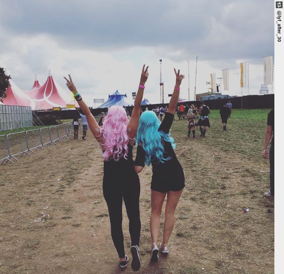 betrendsetters's tweet photo. #creamfields2016 #creamfields #liverpool https://t.co/ocrDr3smJf #pinkhaircolor #hairinspo #pinkhair https://t.co/tWod2hRyOC