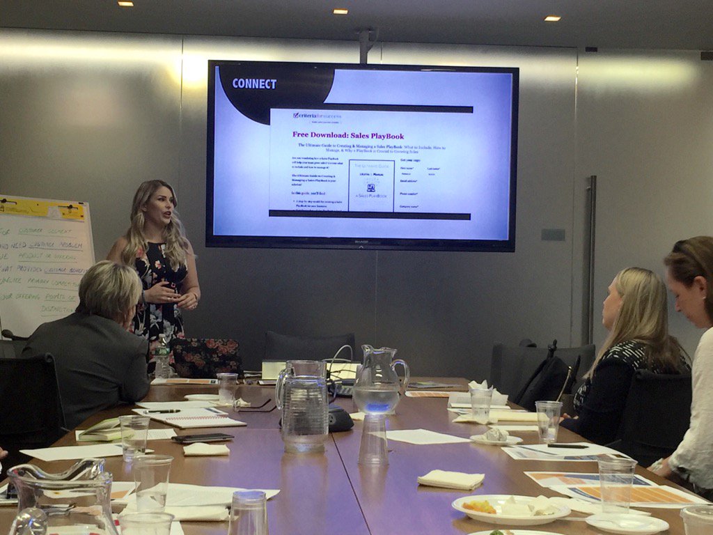 DebraFlanz's tweet photo. Thanks, Rebecca Smith of @CFSPlayBook, for an amazing talk on @LinkedIn to @WomenPresidents New York 6. Powerful! https://t.co/RNbZanxWfo
