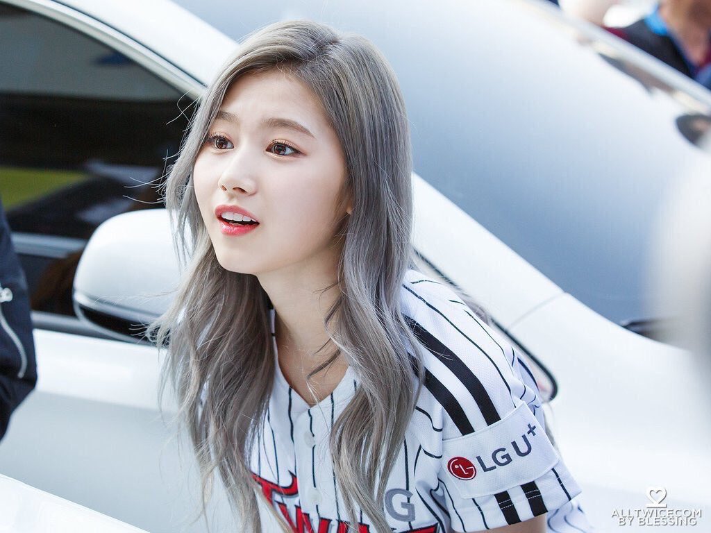 ___satzu624's tweet photo. 500人突破したので初タグ！🍬🍭

RTしてくれたらフォローします💕😂

#onceと繋がりたい 

#Twitter上にいるTWICEペンさん全員と繋がるのが密かな夢だったりするのでとりあえずこれを見たTWICEペンさんはRTとフォローしていただけると全力でフォローしに行きます https://t.co/hgYdgArVYy