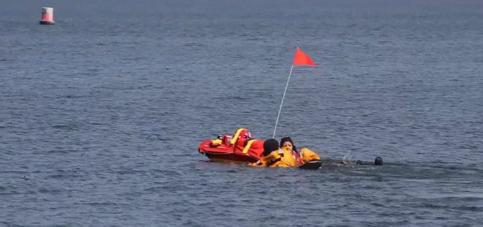 ADronemedia's tweet photo. [Video] See how a water rescue #drone will work as it's put into practice in @cityofduluth!  https://t.co/51d3gARUsQ https://t.co/m8AsDVPT2q