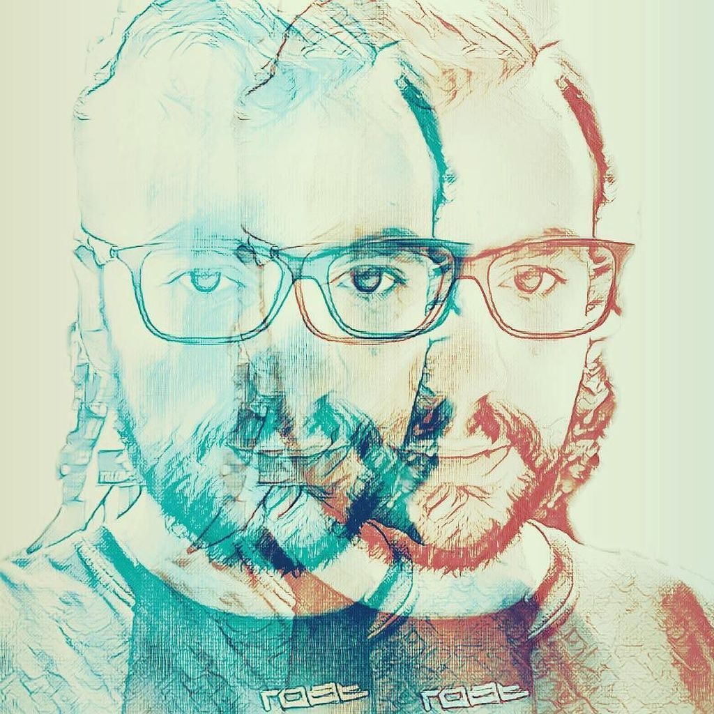 atlante83's tweet photo. Nuevo corte de pelo
.
.
.
#selfie #selfienation #selfies #me #love #pretty #handsome #instagood #instaselfie #selfietime #face #shamelessse… https://t.co/ji5AgDtCDp