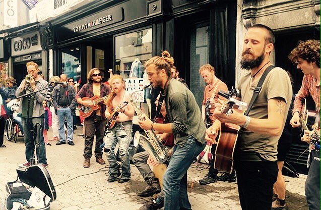 Limerick! We are coming your way this Saturday to play at Dolans Warehouse from 9pm

Also, we need beds in #Limerick on Friday night! #Help