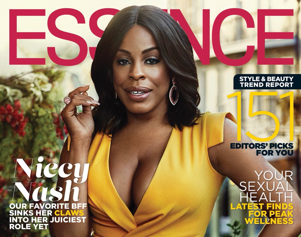 Essence's tweet photo. #ClawsUp for Sept. cover star @NiecyNash! She's unguarded &amp; open in this issue. Newsstands 8/18. https://t.co/gGAHXKEY5S #Issaessenceslay https://t.co/gW52yniezQ