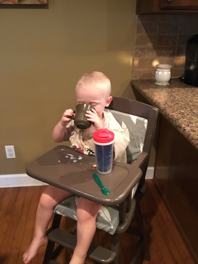 simplybaggett's tweet photo. Morgan says, "good coffee." Don't worry. It's just cereal. #morganjackson https://t.co/WFu3pUsbD1