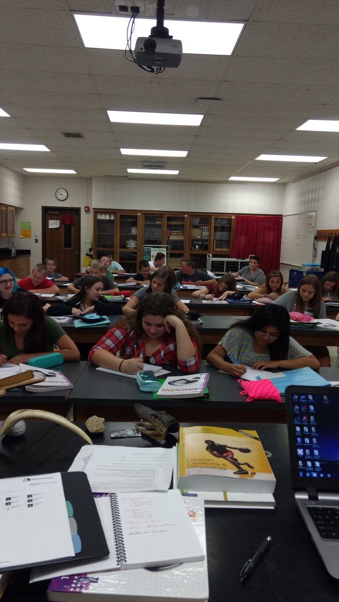 es_oshel's tweet photo. Ready to go, first day under way. #gopherscience #gophergreat https://t.co/EEWJ5xbRvE