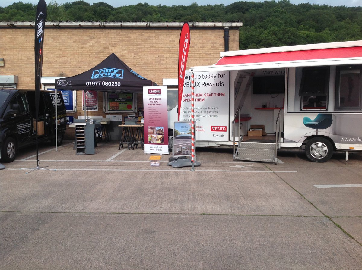 Tuffstuffgrp's tweet photo. We have had a busy couple of days with @JewsonNWalesRfg &amp; @VELUXGBI Here are some pics from our demo days. https://t.co/SnX4nMzK0W