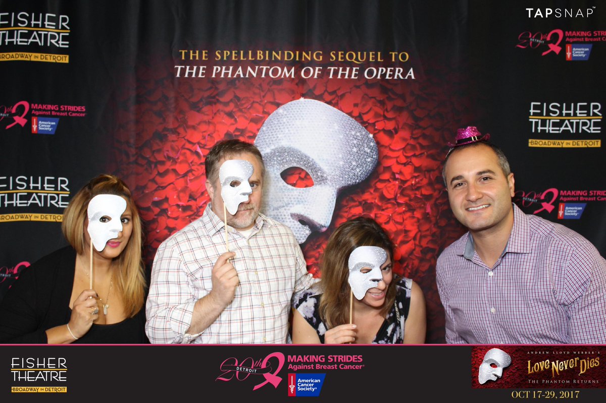 TapSnapPhotos's tweet photo. @makingstridesdetroit #MakingStridesDetroit #LoveNeverDies https://t.co/HKoyfAArhv