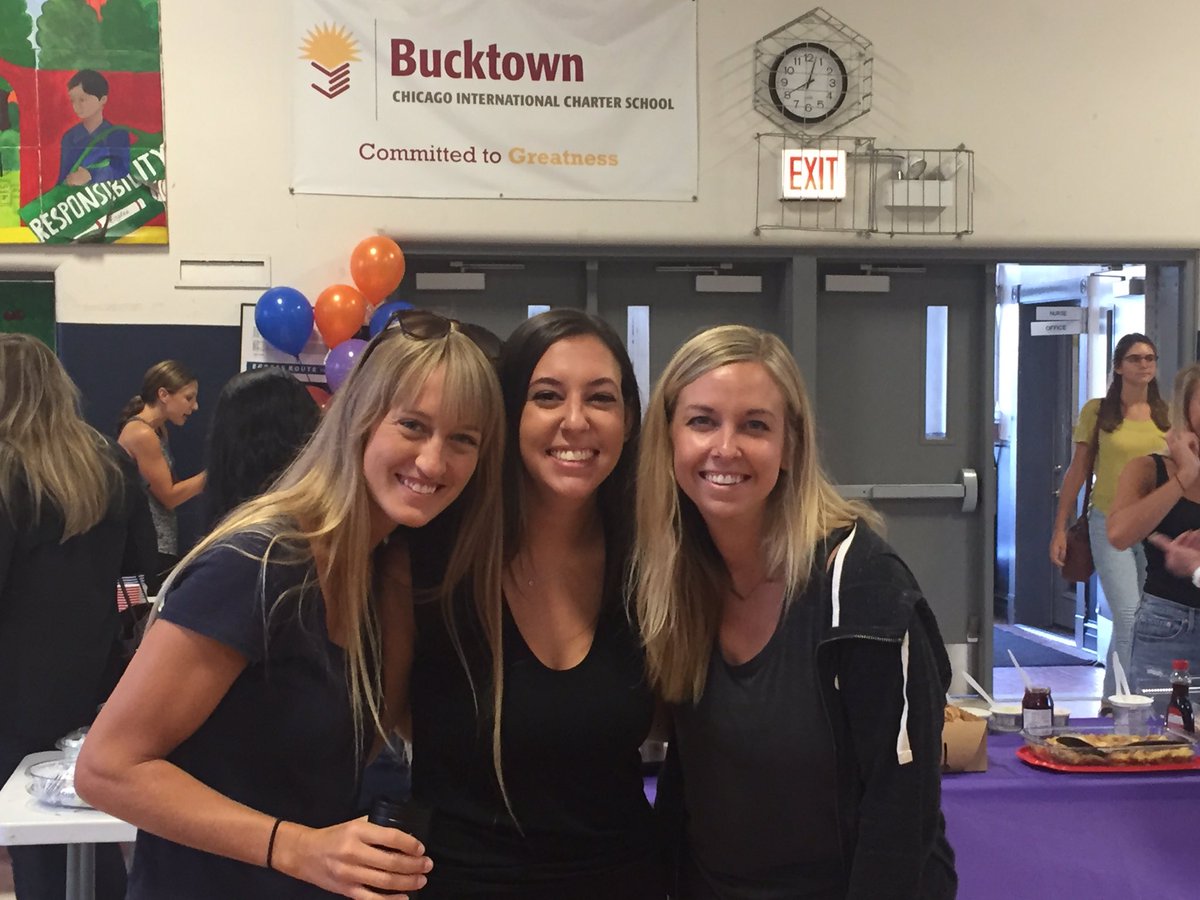 jlferrari128's tweet photo. Good vibes @Distinctive_Edu CICS Bucktown this morning! Welcome back staff! It's gonna be a great year! #dspride https://t.co/b48JOWUW0s