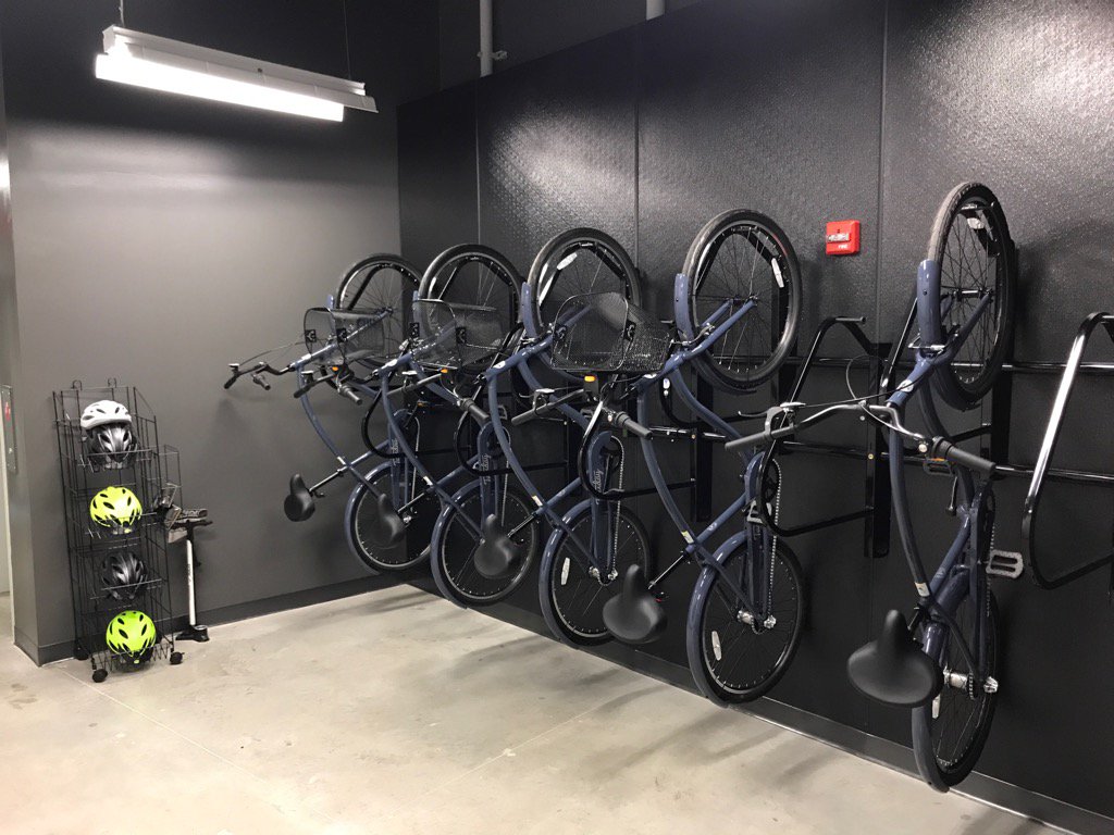 BlueSkyTI's tweet image. Our bikes have arrived @BlueSkyTP from @performancebike and are ready to ride around @NoblesvilleIN.