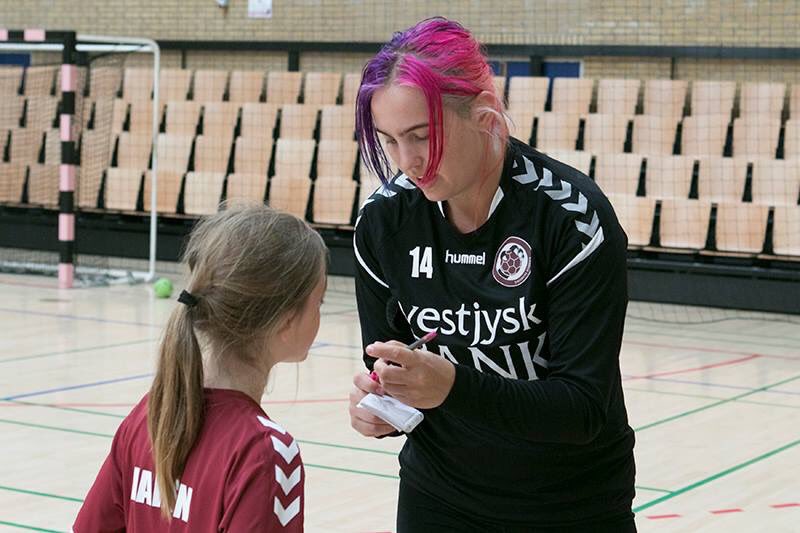 Håndboldskole i Rindum SU er nu færdig, hele Ringkøbing Håndbold har været med 💪🏼 Børnene var bare så gode! #sammenhold  #håndboldfest