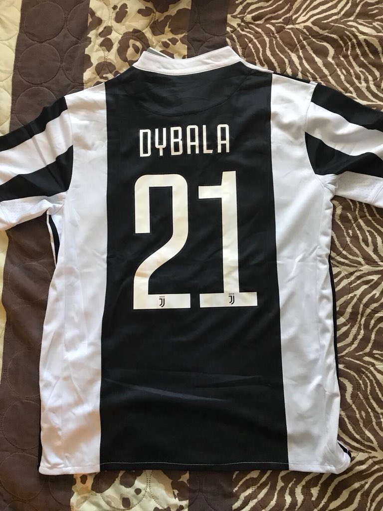 Ufushirt's tweet image. El mejor equipo de Italia tmb tiene la suerte de estar en nuestra tienda 
¡Por tan solo 20€!