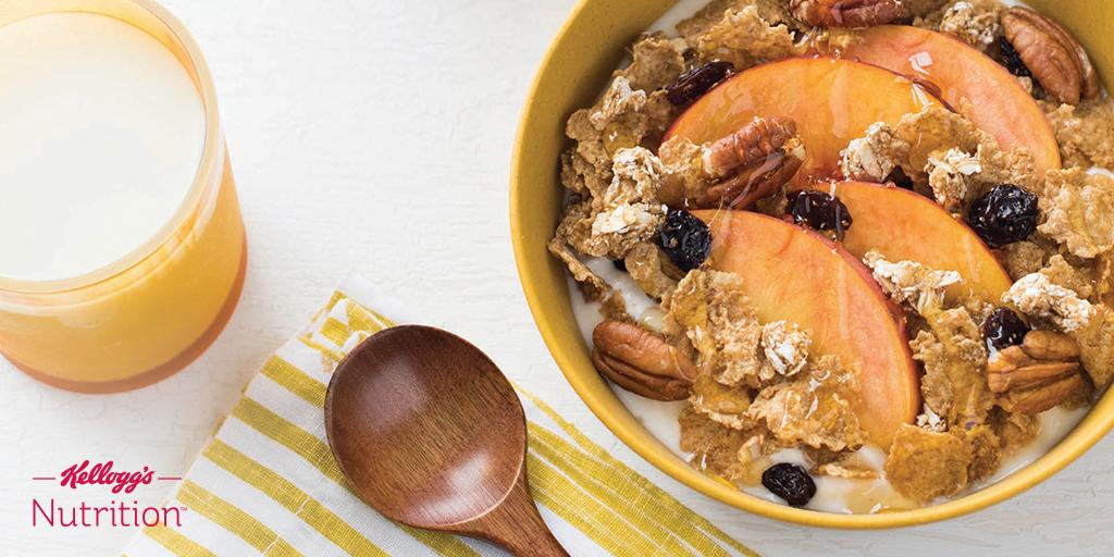 KelloggsRDs's tweet photo. Celebrate #NationalPeachMonth in the morning with #RaisinBran, low-fat yogurt and fresh sliced peaches. Recipe: https://t.co/lzSw4bWVFD https://t.co/VhHeoeDtGW