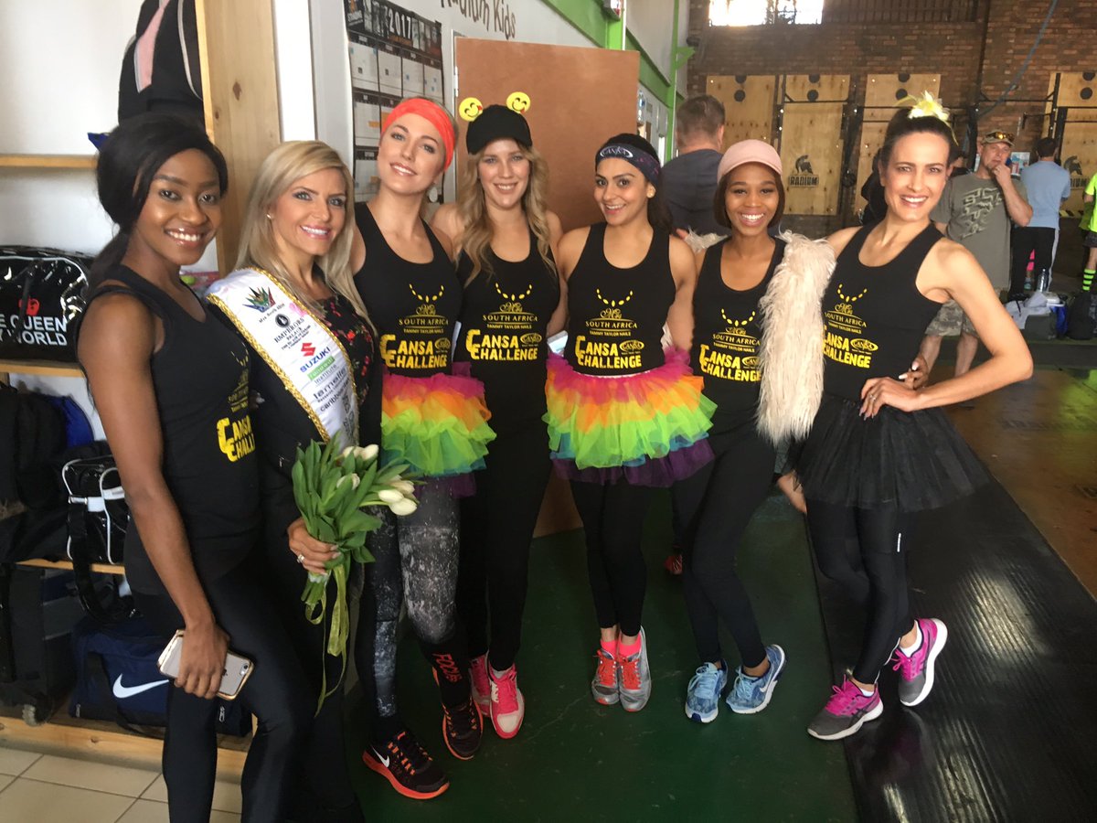 Mrs_GG1's tweet photo. #CansaChallenge host @AnrikevdWalt success #TammyTaylorNailsMrsSA Finalists #WOD #Crossfitter vs #cancer fighter #spirit #Amrap #timecap https://t.co/6gk8dj5oza