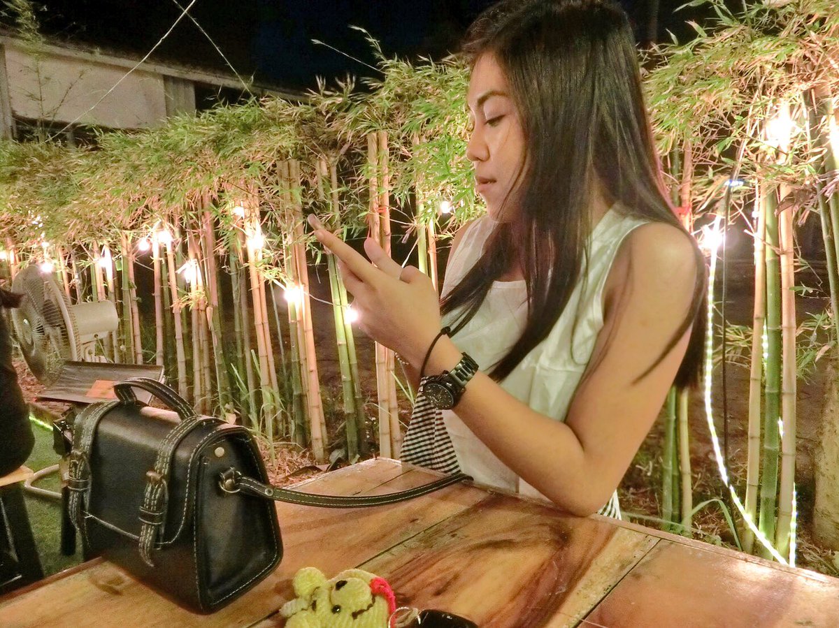 Carerotz's tweet photo. ฉลองวันเกิดล่วงหน้า #PreBD🎁🥕 https://t.co/dbFkvrhsWs