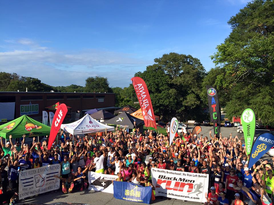 ATLtrackclub's tweet photo. Headed to the #BigOlGroupRunATL tonight? Remember to wear your #tracktee & join us under the @ATLtrackclub flag at 6:10 for a group pic! https://t.co/PrdRd1shkZ