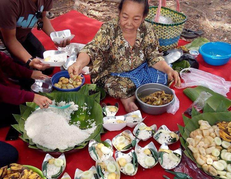 Naini, kuliner yang wajib di coba d #KotaSolo <a href="/GenPIJateng/">GenPIJateng</a> #GenPISoloRaya