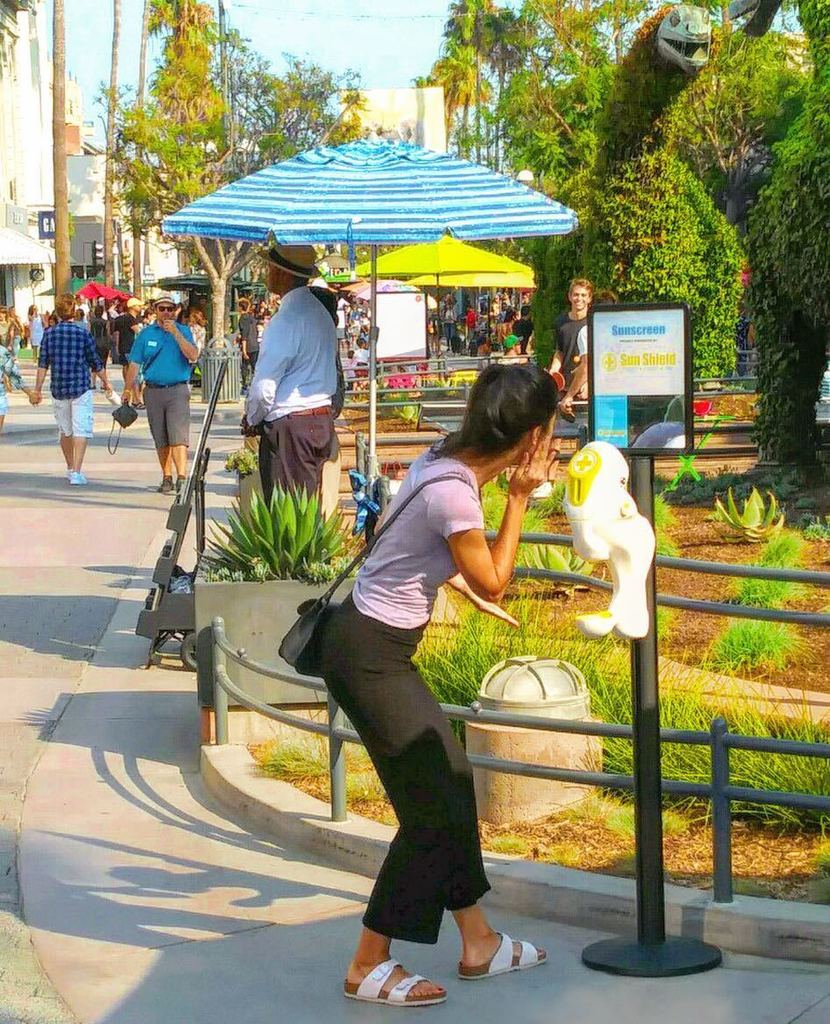 TheSunShield's tweet photo. 🌴Getting ready for another 🛍#PicnicAtThePromenade • Be sure to join us every Friday and grab some ☀️#FreeSunscreen… https://t.co/SR4HSzuSX1 https://t.co/Kd3U5YjfZU