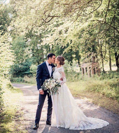 FirstEstateCEO's tweet image. Got the ring? ✔️
She said yes? ✔️
Got a suit? 🤔
It's okay, Go to FirstEstate for all you and your groomsmen's needs.
#wedding #suit #groom