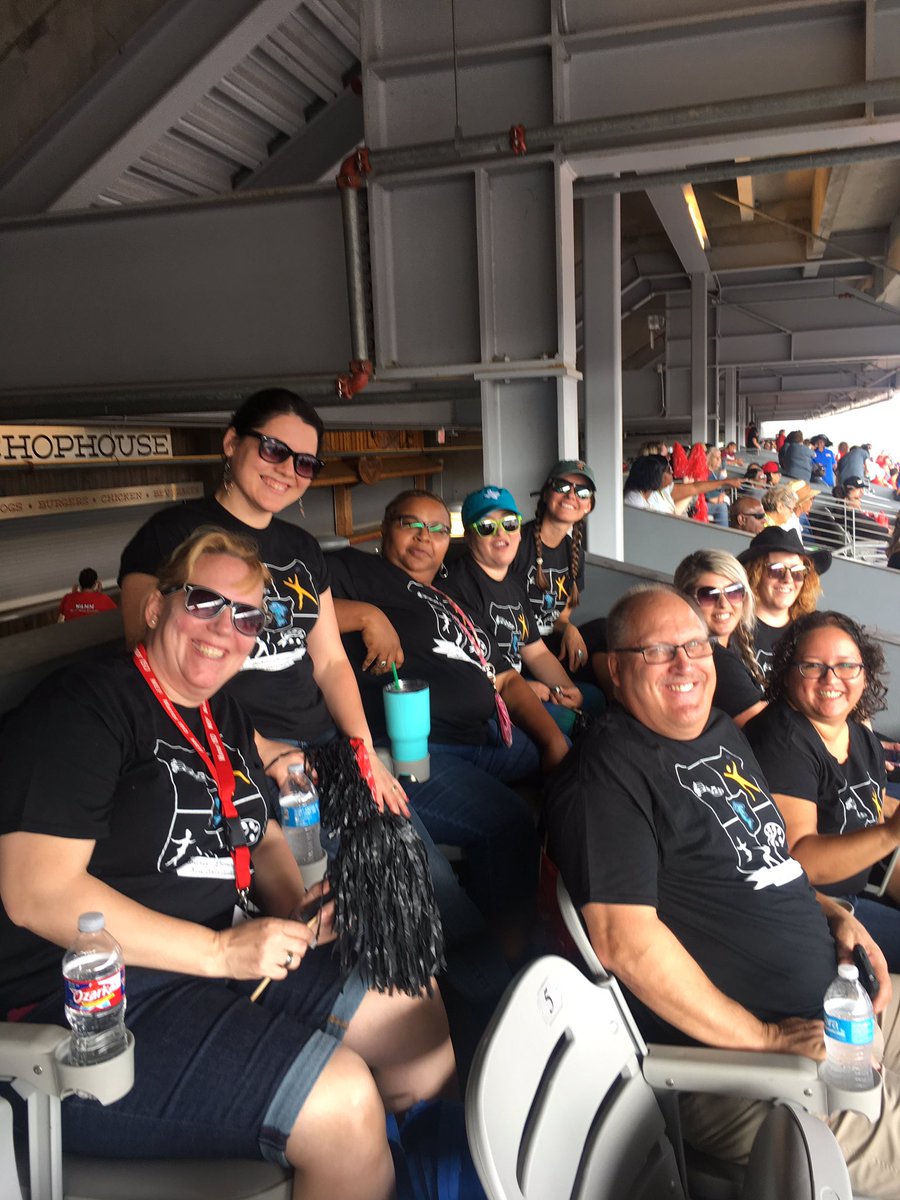 #LightsCameraAvid #DES #manorisd