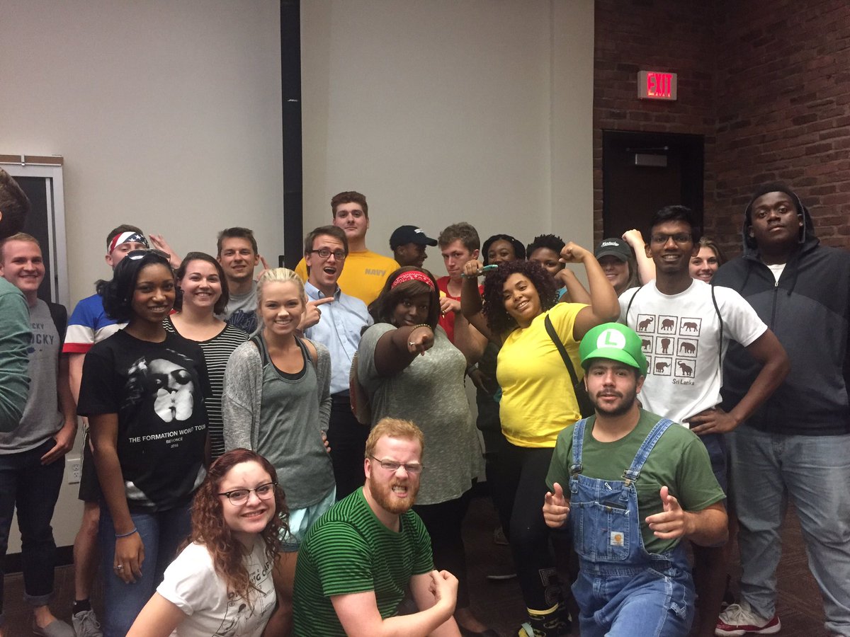 UKWoodlandGlen3's tweet photo. DAY 3! Shoutout to all the professional members of our staff, our RDs, who make sure we are doing a good job! @UKRATraining #UKRATraining ๐๐ธ https://t.co/zsxdDiidSL