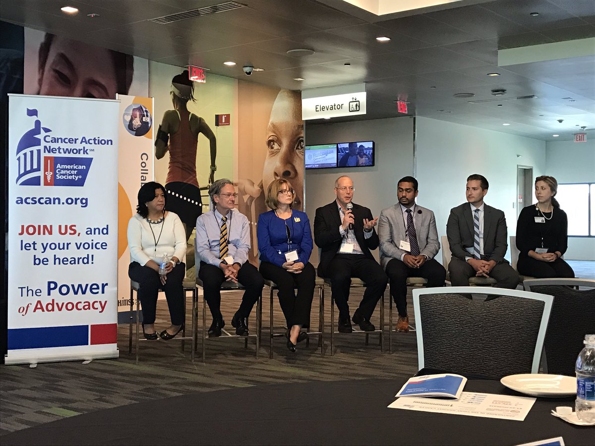ACSCAN_OH's tweet photo. Our great panelists answering questions at the IT Roundtable #OhioCAN https://t.co/0UNBochXsV