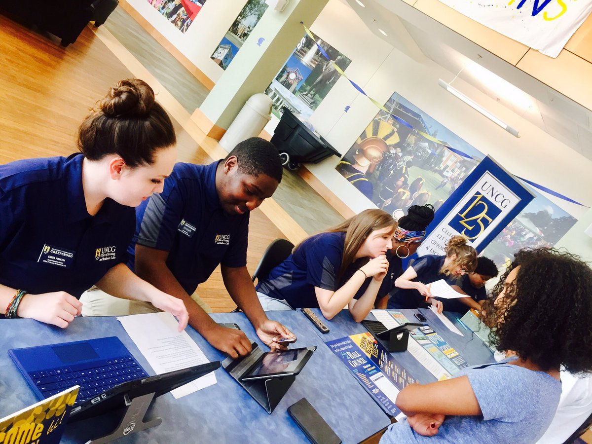 DM_UrFuturePrez's tweet photo. Props to our #JSuites Team for rocking and rolling with check in! Looking good folks! #LeadatG #UNCG125 #UNCG21 #UNCGgiantsteps @UNCGHRL https://t.co/Djjkwk3RfF