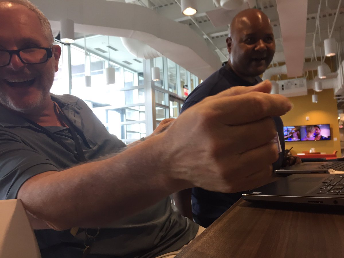 PhotogCJNBC5's tweet photo. When @NBC5PhotogKevin is chopping it up with Kerry Smith https://t.co/7jnuwP7f7M