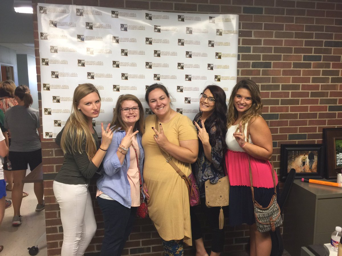 Thank you <a href="/NeoshoChamber/">Neosho Chamber</a> for the awesome bags and the wonderful tour! #teachneosho2017 #greatman