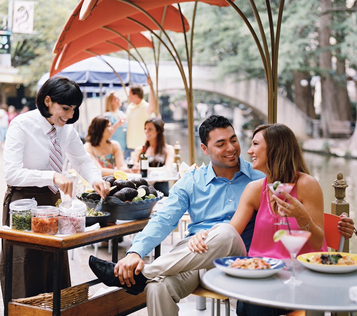 VisitSanAntonio's tweet photo. Make your reservations and experience San Antonio Restaurant Week in full force! #SARW https://t.co/rZk3HJ1iHq https://t.co/lHKRpYBYLp