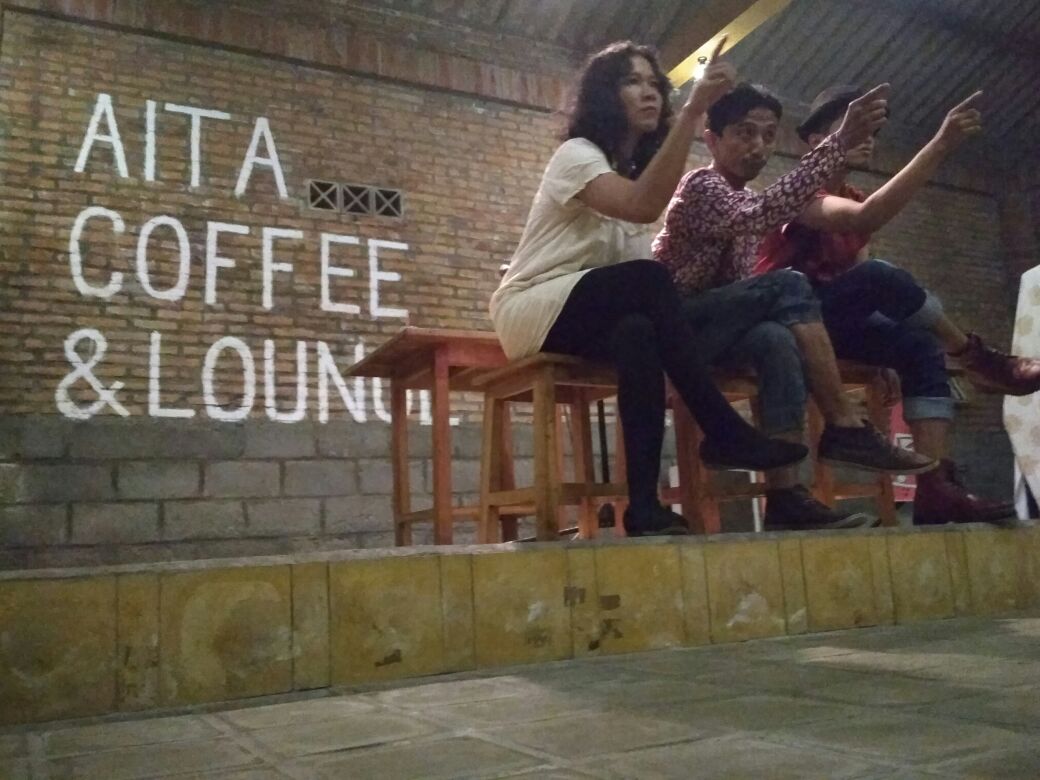 Time and time again. 
#teateramarta #performance