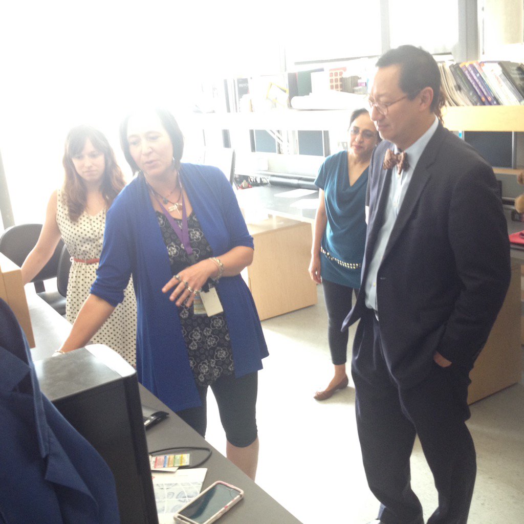 In very bright @cawinstanley lab, we're checking out rat casinos and impulsivity research with @ubcprez. @UBCPsych