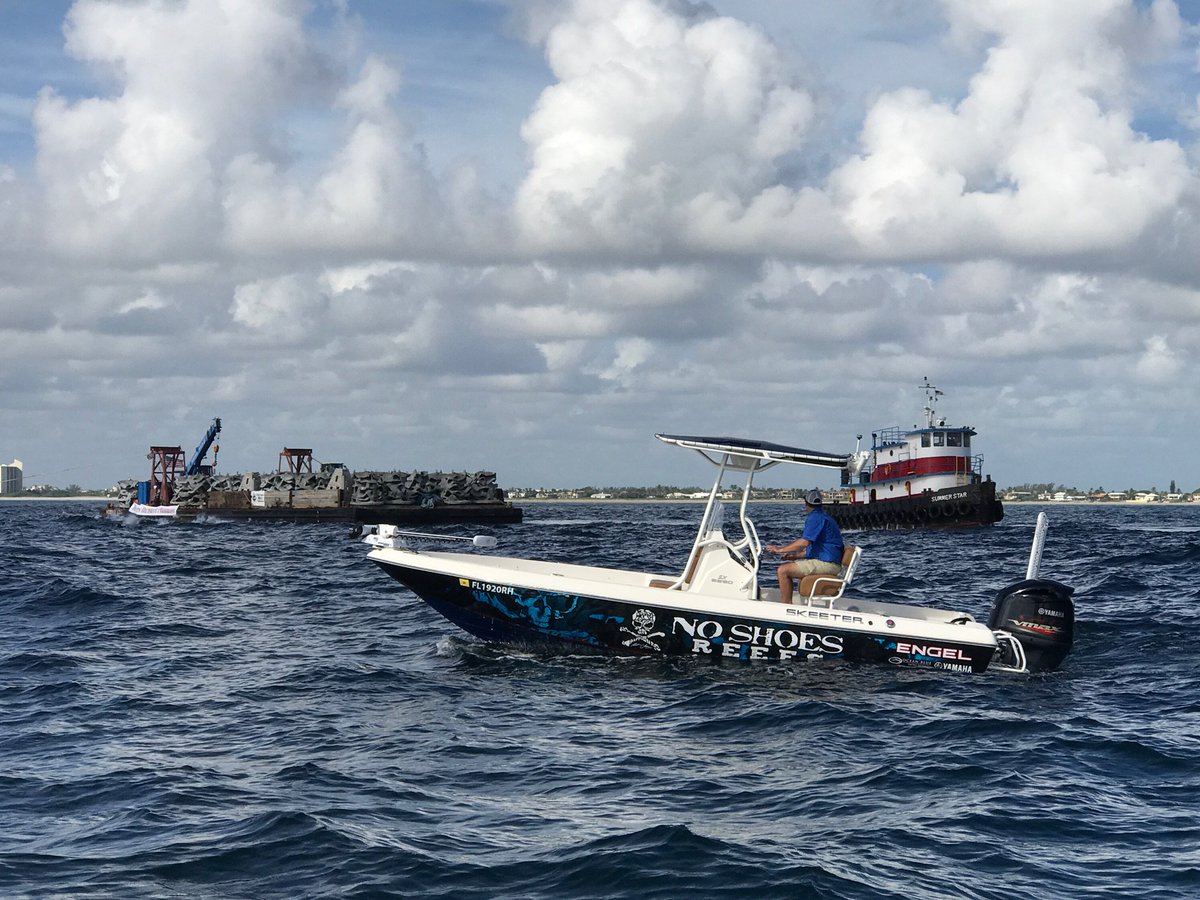 kennychesney's tweet image. #NoShoesReefs boat out with the Andrew "Red" Harris team for a reef deployment today. Here’s where the money goes. Thank you! @EngelCoolers