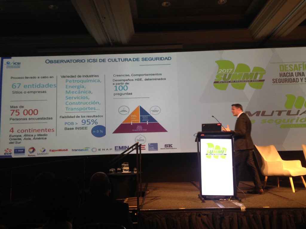 mutualcchc's tweet photo. . @IvanBoissieres, Director Gral. de ICSI, nos cuenta qué debemos considerar para una Cultura de Seguridad #MutualSummit2017 https://t.co/2NN2ahhEf6
