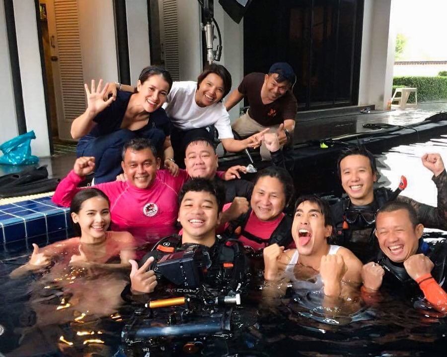 ปิดกล้องละครไปอีกเรื่องแล้วค่ะ #ลิขิตรักthecrownprincess 🎉🎉
ปล.ปิดกล้องใต้น้ำอีกแล้ววว 😆😆😆

📷 Credit : thongentertainment &amp; oat_recondiver