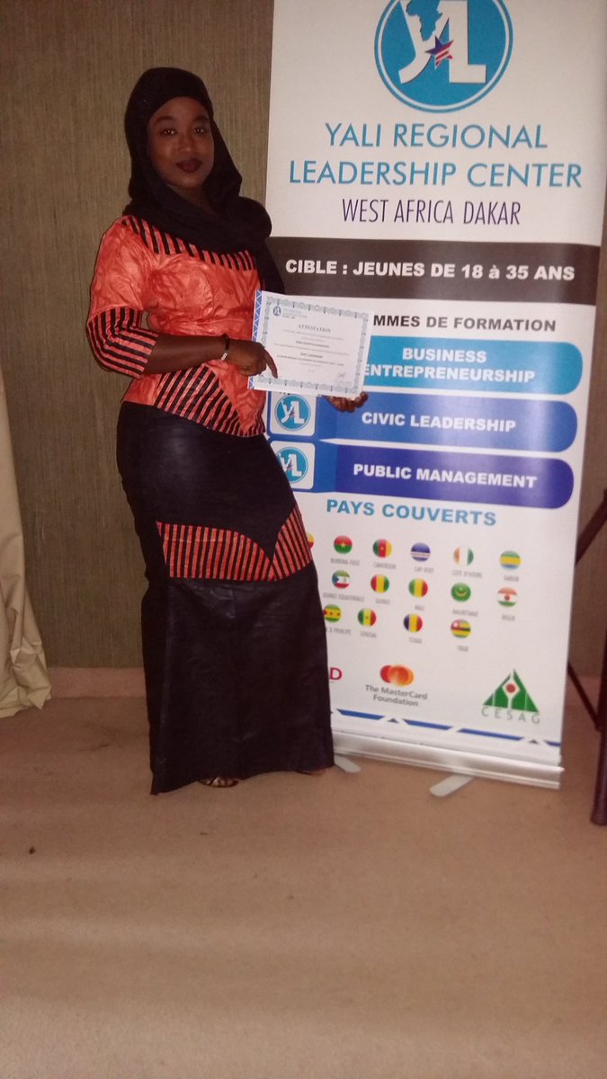 HadizetouSidibe's tweet photo. #TeamBiodiversité
#YaliMali
#CRLYALIDAKAR
Remise des attestation
#yeswecan https://t.co/S95LxaDt0M