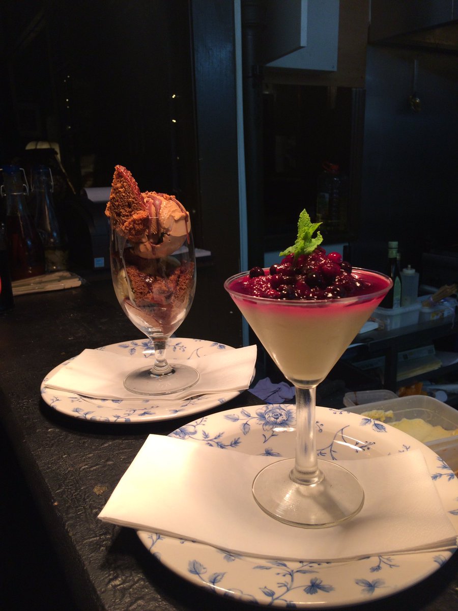 How awesome do our new desserts look? #lemonposset #gingerbread #sundae #sm6 #wallington