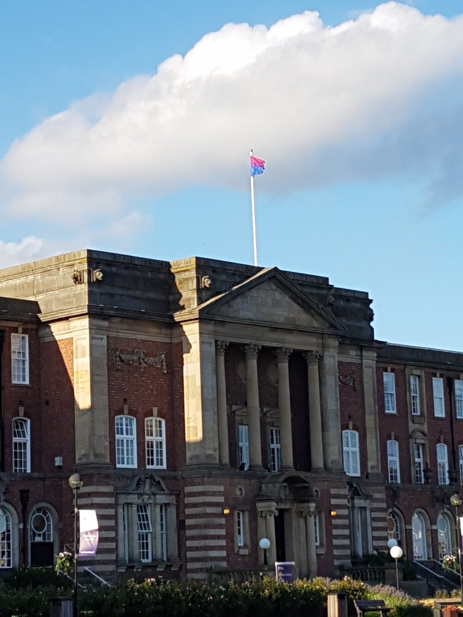 BiConUK's tweet photo. The bi flag is up @leedsbeckett with @WellMetLeeds ready for #bicon2017 https://t.co/Kv86UZGl6s