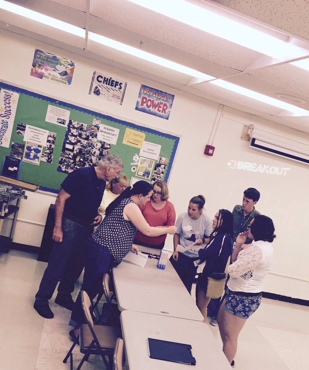 superherobarbie's tweet photo. The pieces are coming together! But will they be stuck in 1986 forever? #MakeitCountPBC #wordup @shoewee @pbcsd #CurriculumRally https://t.co/JwctlQYiLh