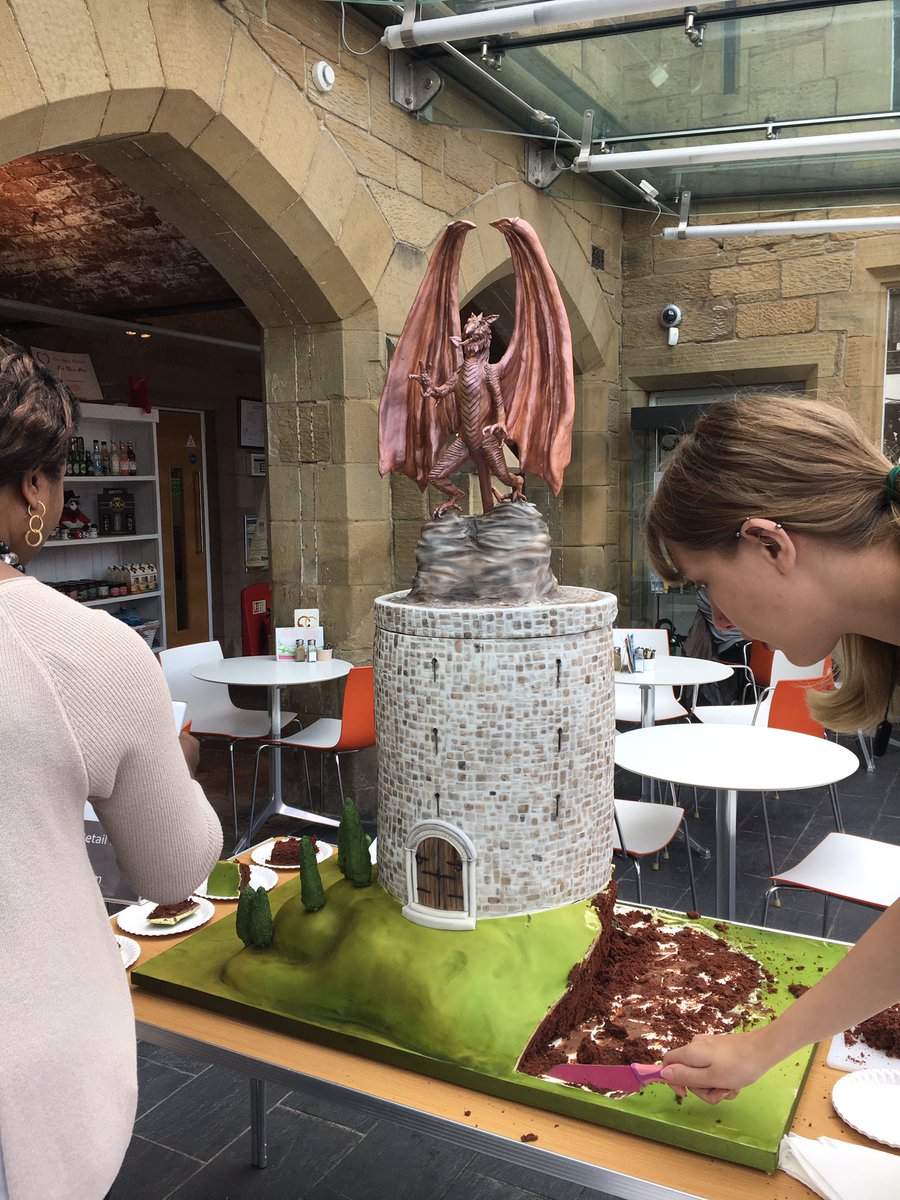 RosieCakeDiva's tweet photo. Is there still some dragon cake left @wrexhammuseums ?
I hope it's close to being decimated!
#cake #free #welshdragonproject https://t.co/itx8Mr40ab