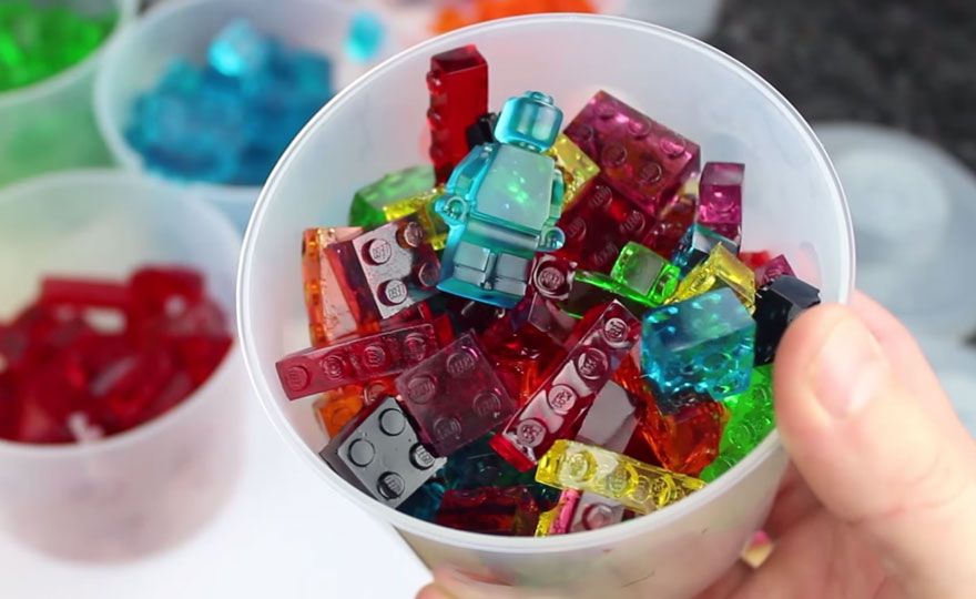 FunCraftsKids's tweet photo. Edible Lego gummies! Fab for a Lego themed party! Clink the link! 
https://t.co/xBKtzEaHrp https://t.co/qo5HdIeqQt