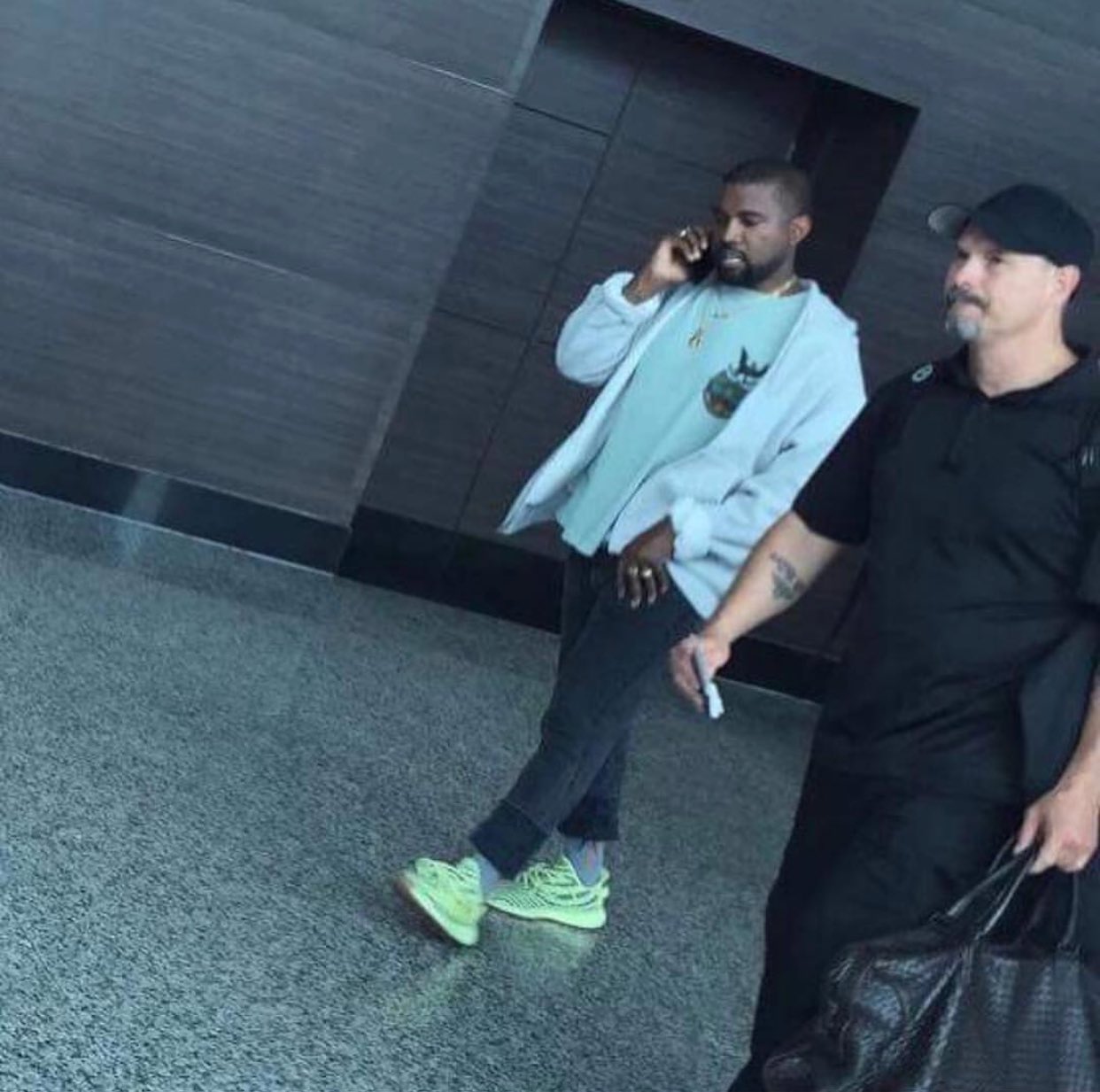 Frozen yellow 350 outfit online