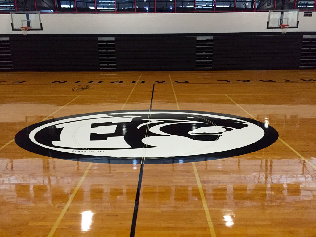 CDEastHigh's tweet image. The gift from the Class of 2017 looks great!