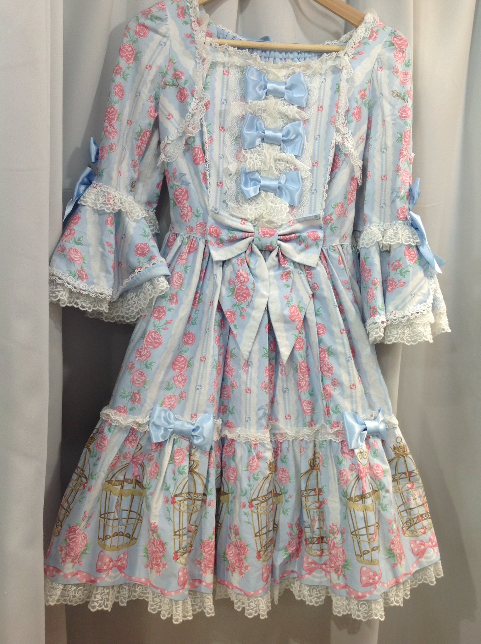 Symphonia of Birds OP by Angelic Pretty