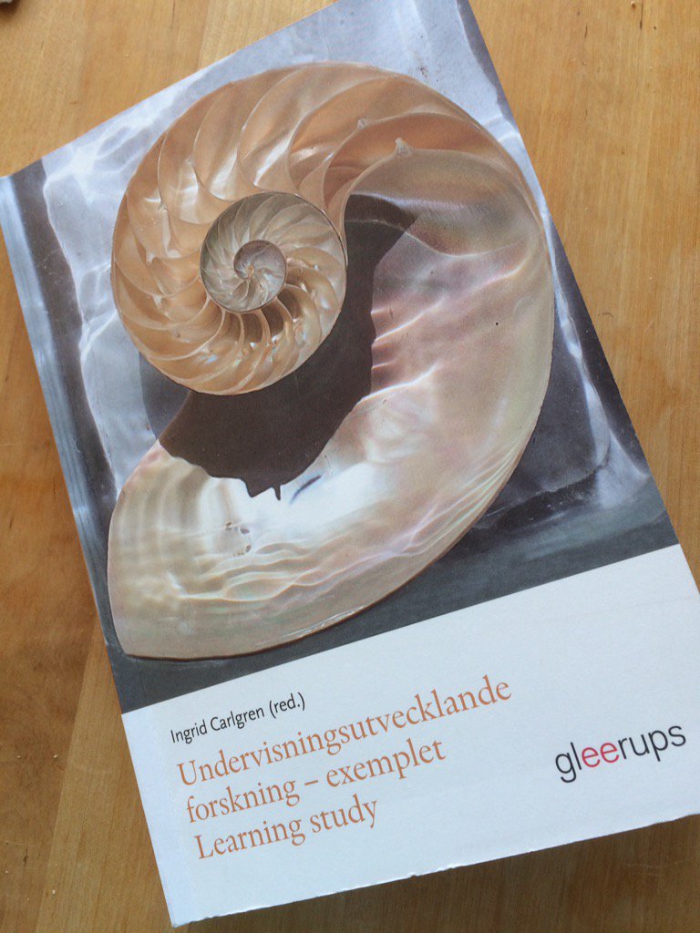 bjorkmar's tweet photo. En bok som alla skolor borde köpa in! https://t.co/ac2IcAwXRV https://t.co/grvdc6eEQR