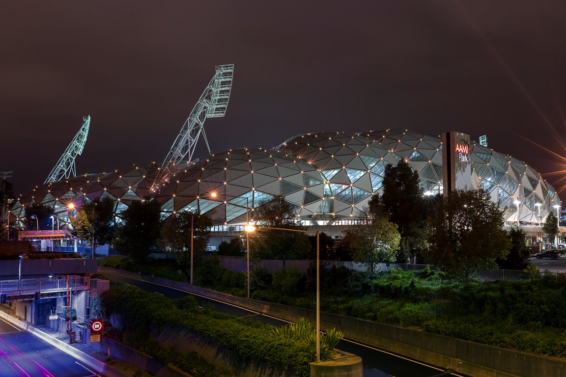 AAMIPark's tweet photo. #AAMIPark will be lit up yellow for the next two nights to shine a light on the @CancerCouncilOz #DaffodilDay #cancervic #forsomeoneiknow https://t.co/S70sQgsxIe