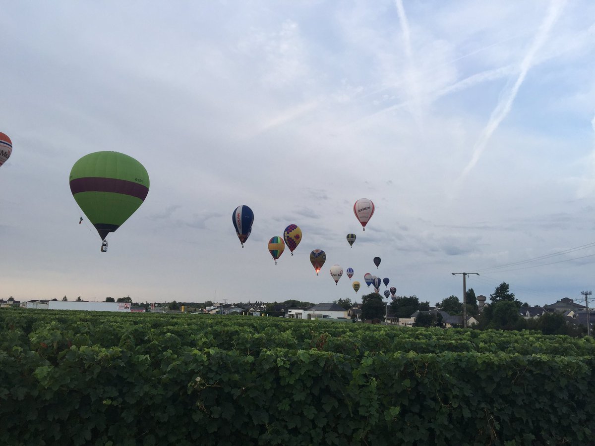 Ce matin au #CEM2017 c'est comme à la boucherie, on prend un ticket et on fait la queue ! #BrissacLoireAubance @ArcenCieldAnjou