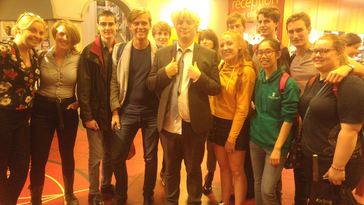 KSCDrama's tweet image. Having an absolute blast @edfringe. A highlight so far has definitely been @BrexitMusical and our students loved meeting bojo after the show