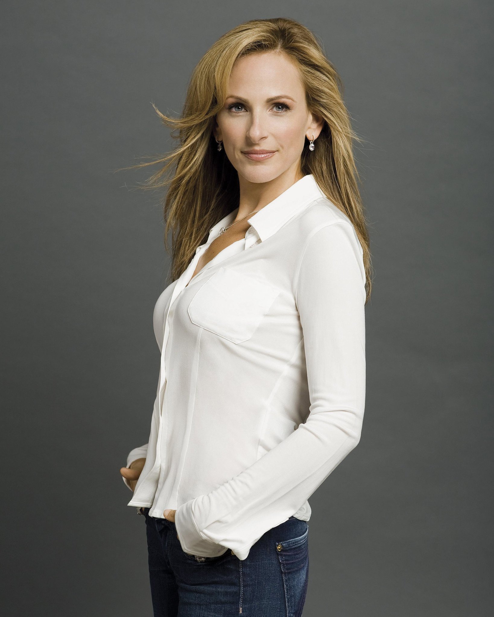 Happy Birthday to Marlee Matlin who turns 52 today! 