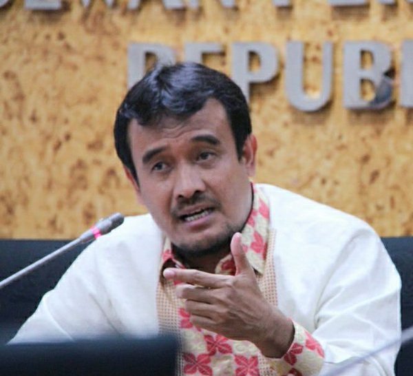 rofimunawardpr's tweet image. Diversifikasi Energi Sulit Diharapkan di APBN 2018.
&quot;Postur APBN 2018 jika dicermati tdk banyak mengalami perubahan&quot;
ekbis.rmol.co/read/2017/08/2…